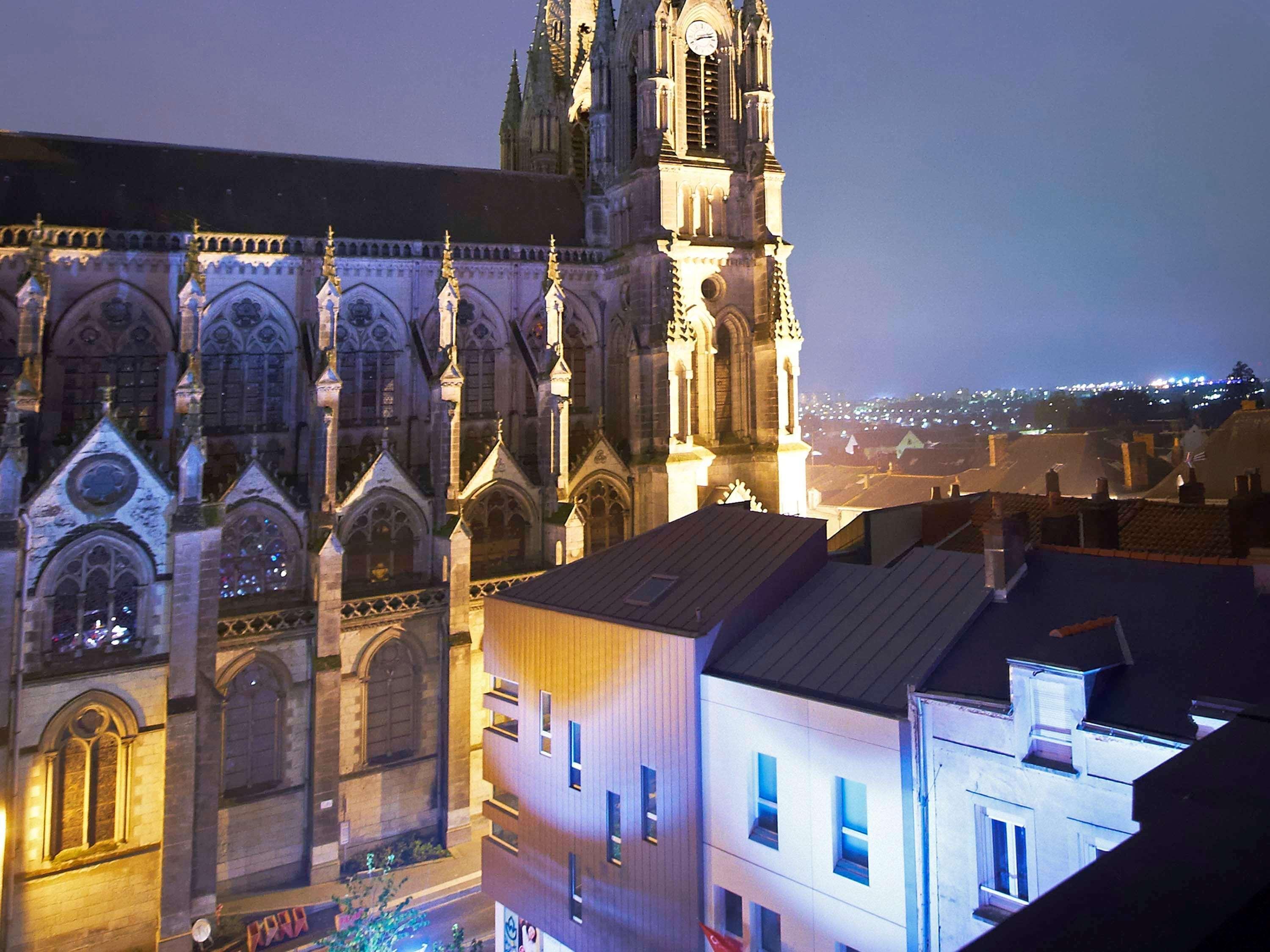 Mercure Cholet Centre Exterior foto