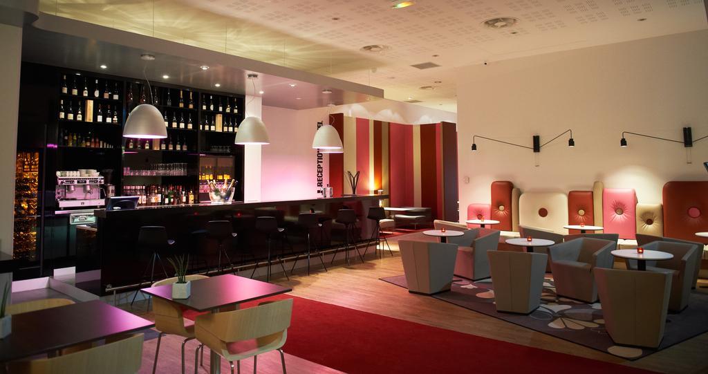 Mercure Cholet Centre Exterior foto